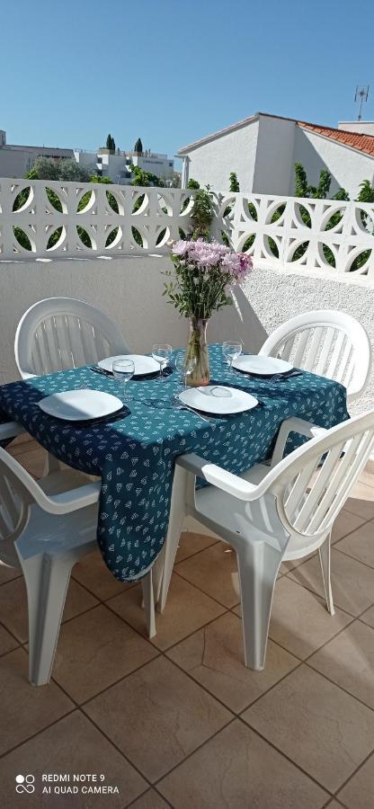 Charmant 2 Pieces Avec Terrasse En Bord De Mer Leucate Exterior foto